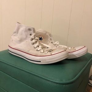 Converse Chuck Taylors, Hightop.